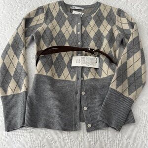 Brand new Zara sweater with belt.